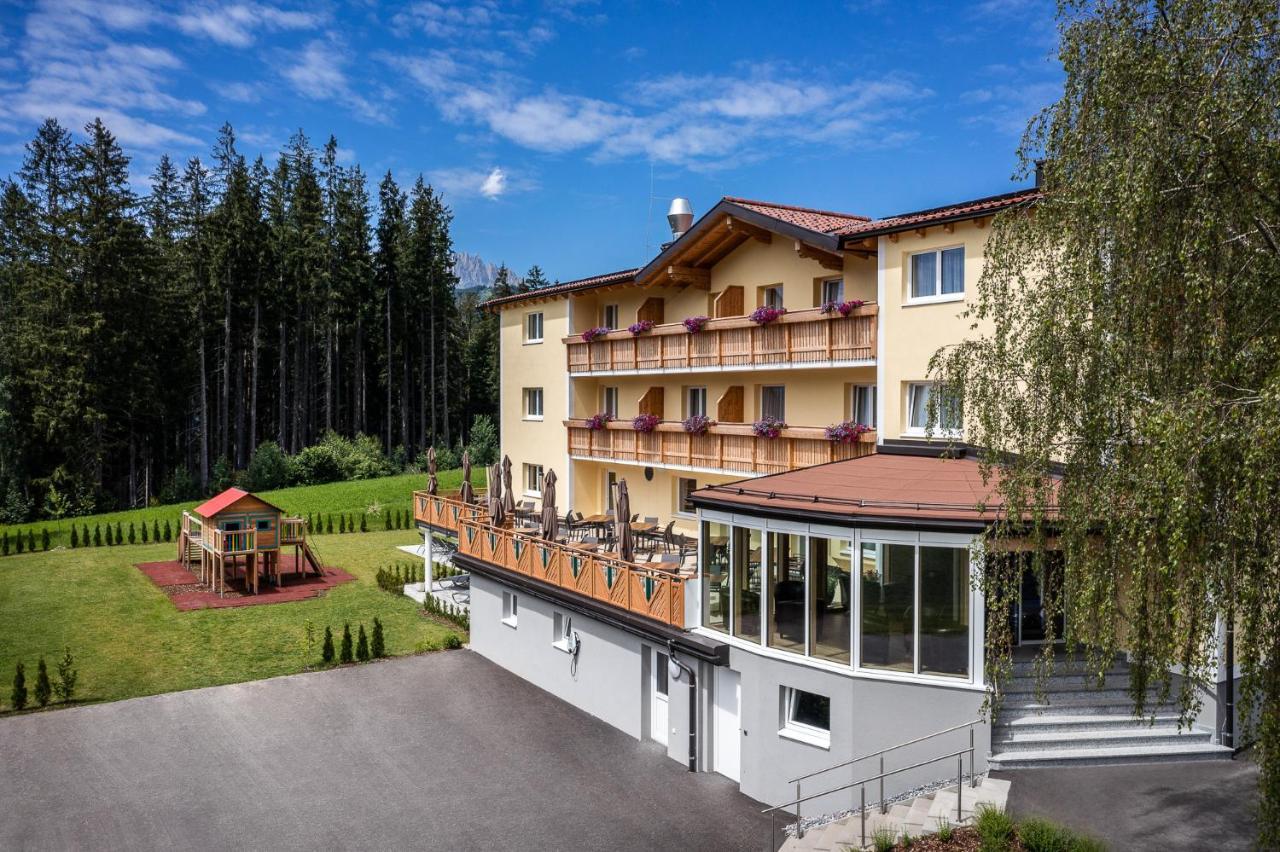 Der Alpenblick Hotel Sankt Johann im Pongau Kültér fotó